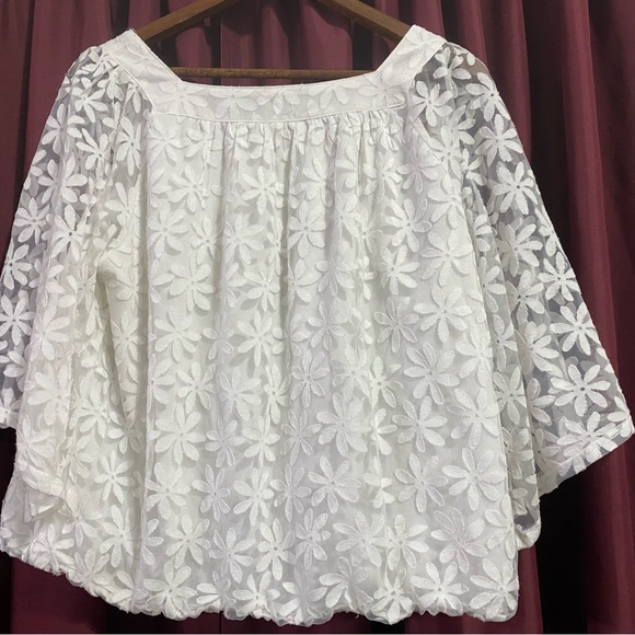 Ember lace shirt size large - Picture 5 of 8